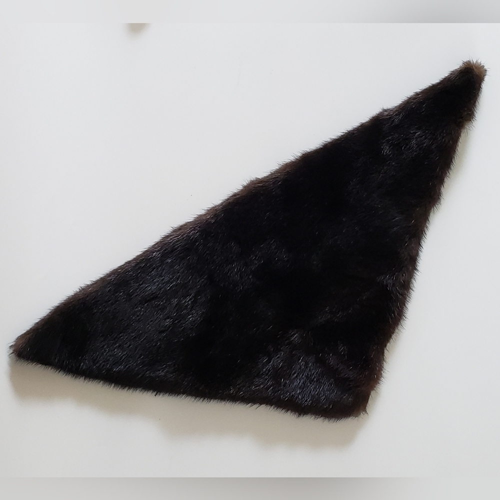 Fur Triangular Accessory With Hook And Loop Clasp - image 1